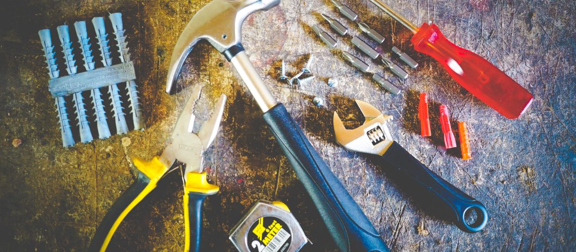 hammer-hand-tools-measuring-tape-175039
